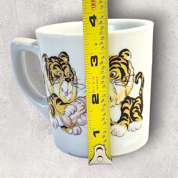 Vintage Baby Tiger Coffee Mug Heavy Ceramic Retro Kitsch Animal Cup Rare - Picture 9 of 9